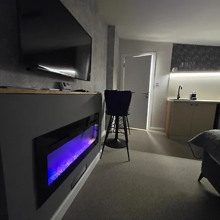 Face 3 Center Apartment Subotica
