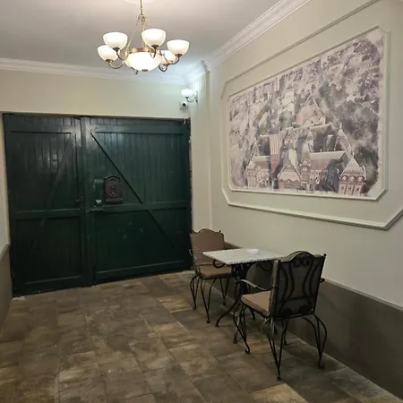 Face 3 Center Apartman *