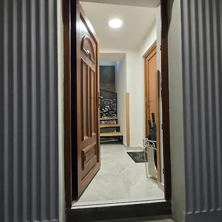 Apartman Face 3 Center *