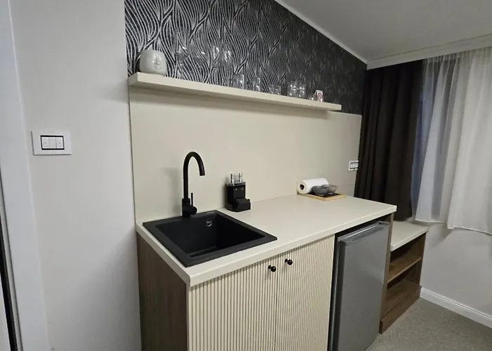 アパート Face 3 Center