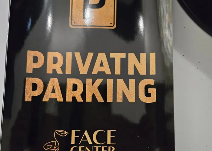 アパート Face 3 Center スボティツァ