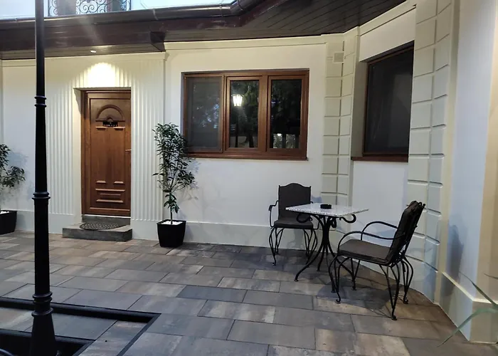 Face 3 Center アパート スボティツァ