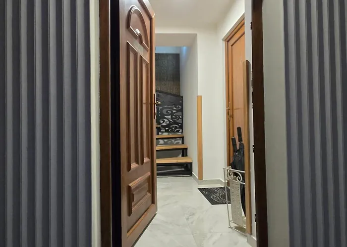 アパート Face 3 Center *