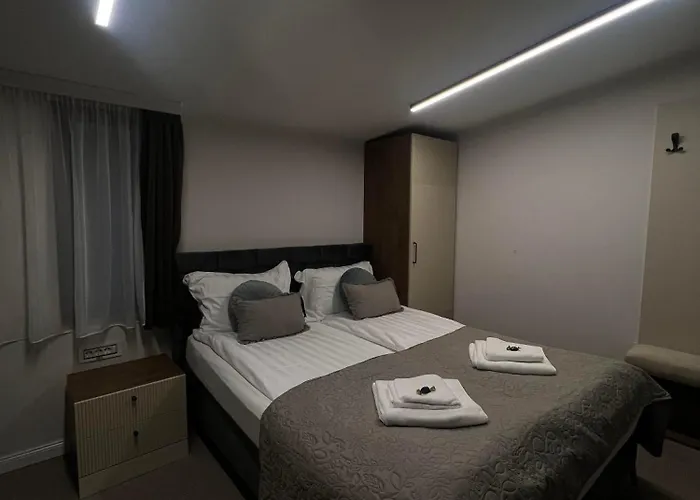 Face 3 Center スボティツァ